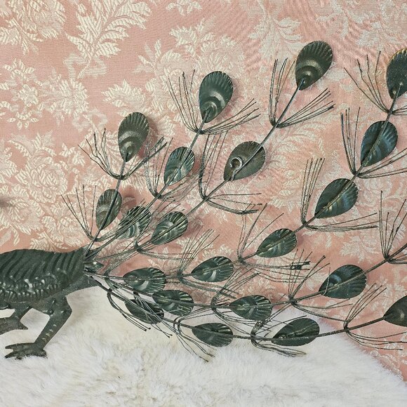 Vtg Peacock Wall Hanging Art Metal Pair Faux Copper Mid Century - Picture 7 of 8
